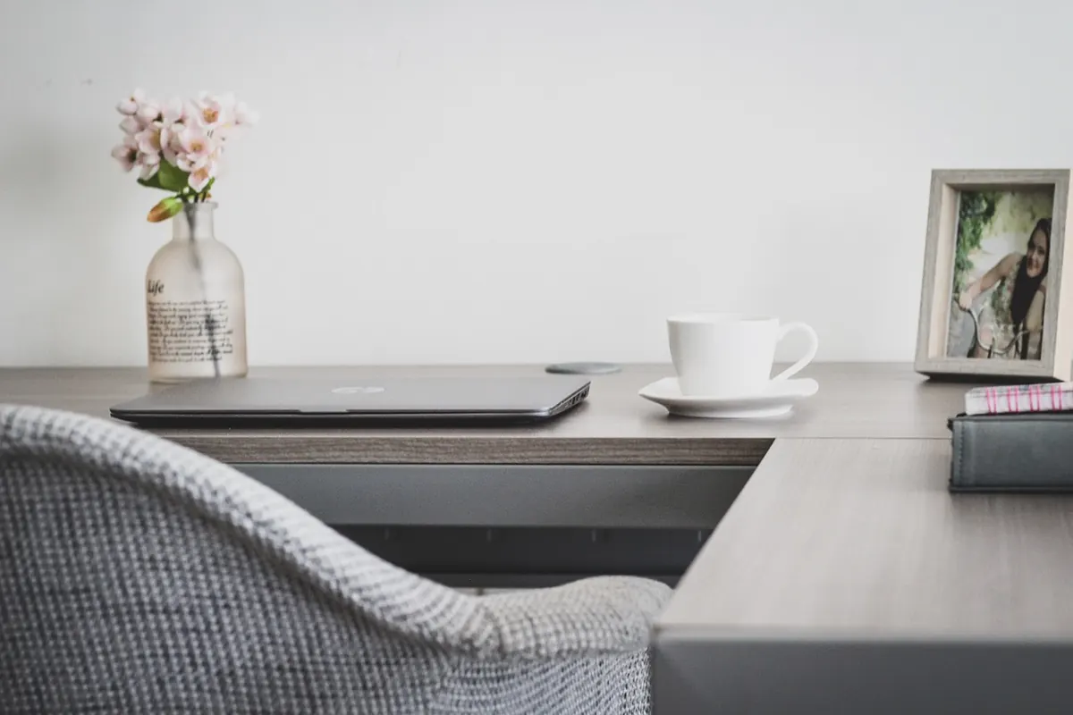 How to Set Up a Home Office in a Small Spare Room: A UK Guide